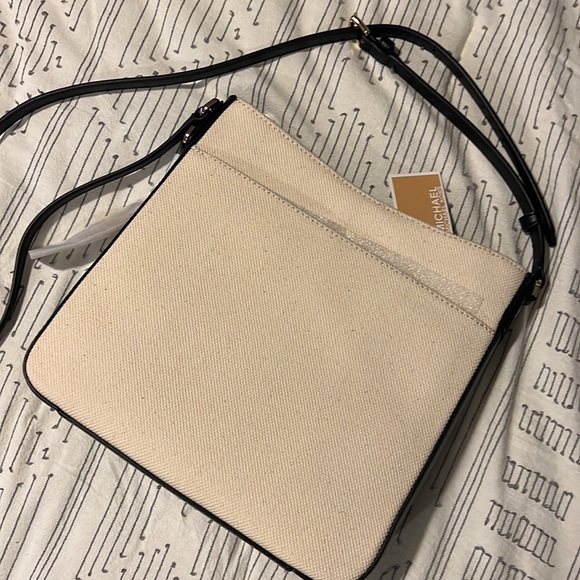 New never worn - Picture 5 of 7